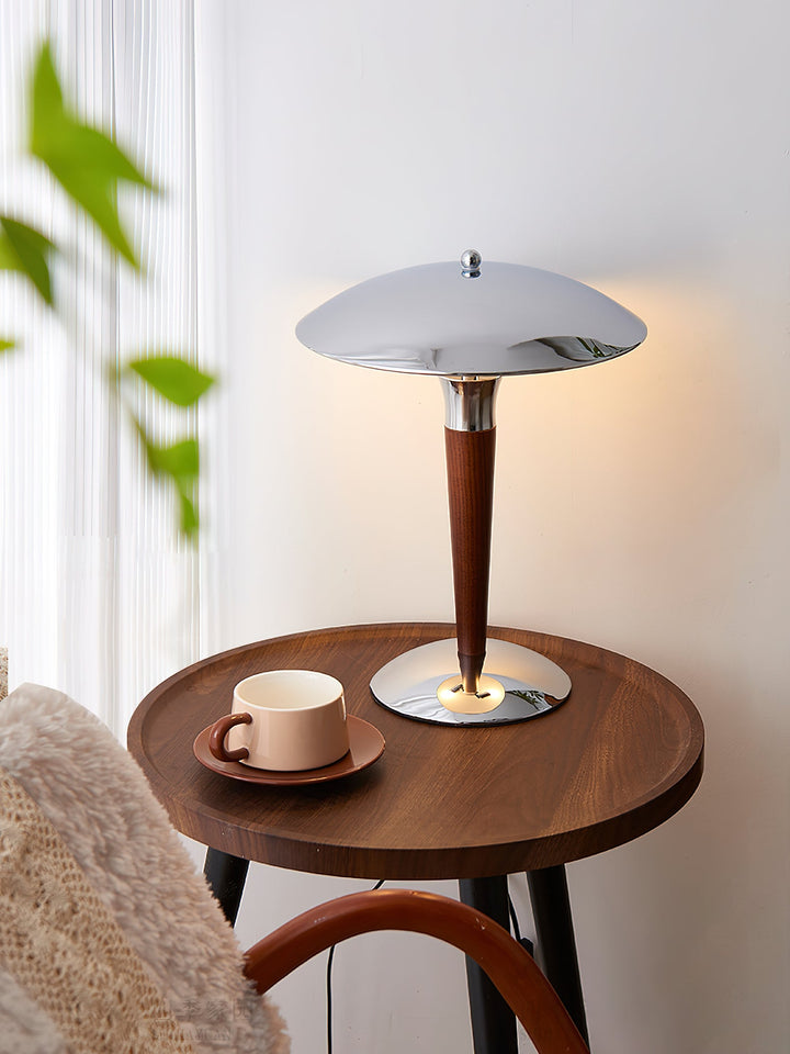 Hjälm Bordslampa