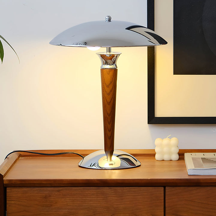 Hjälm Bordslampa