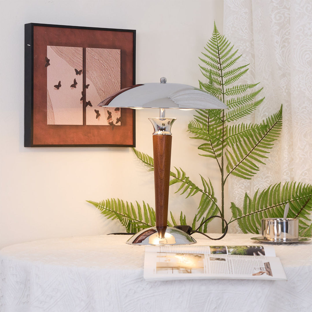 Hjälm Bordslampa