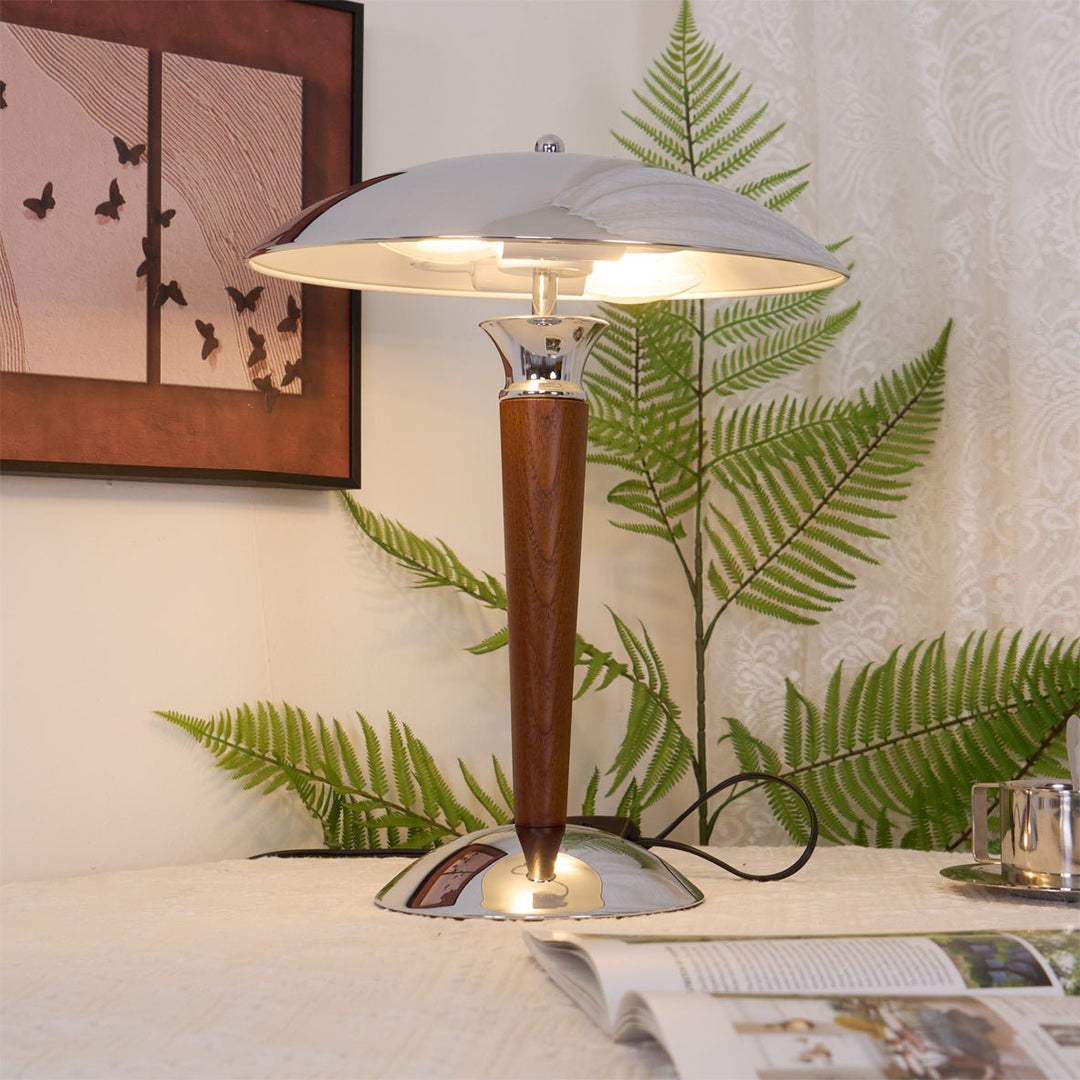 Hjälm Bordslampa