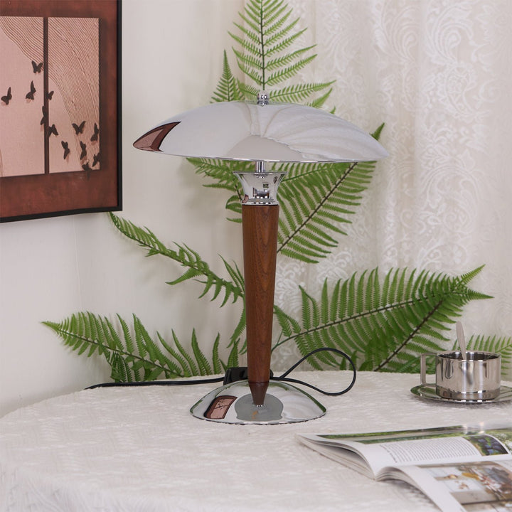 Hjälm Bordslampa