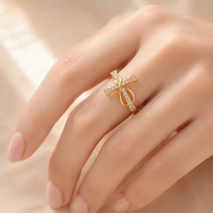 Graceloop – Ring Mobius z kamieniami Pavé, Guld eller Silver