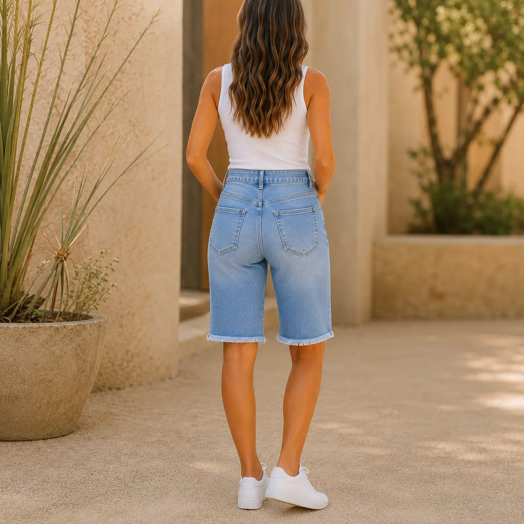 Denimly – Shorts Bermudy med hög midja i postrzępionym dołem z stretchu