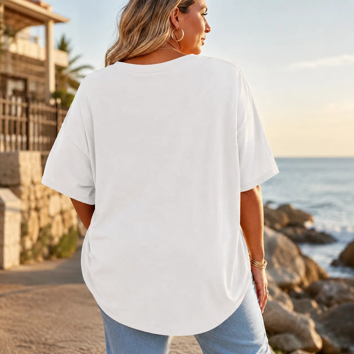 Vivelyn – OverStorlekd T-shirt z urringning w v-ringning