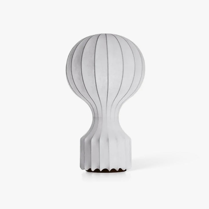 Lampa med bord i form av en varmluftsballong