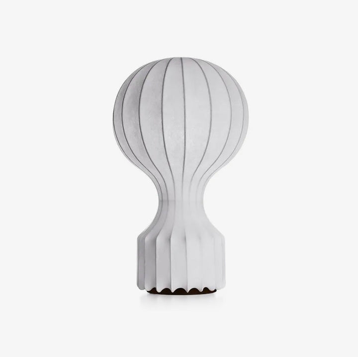 Lampa med bord i form av en varmluftsballong