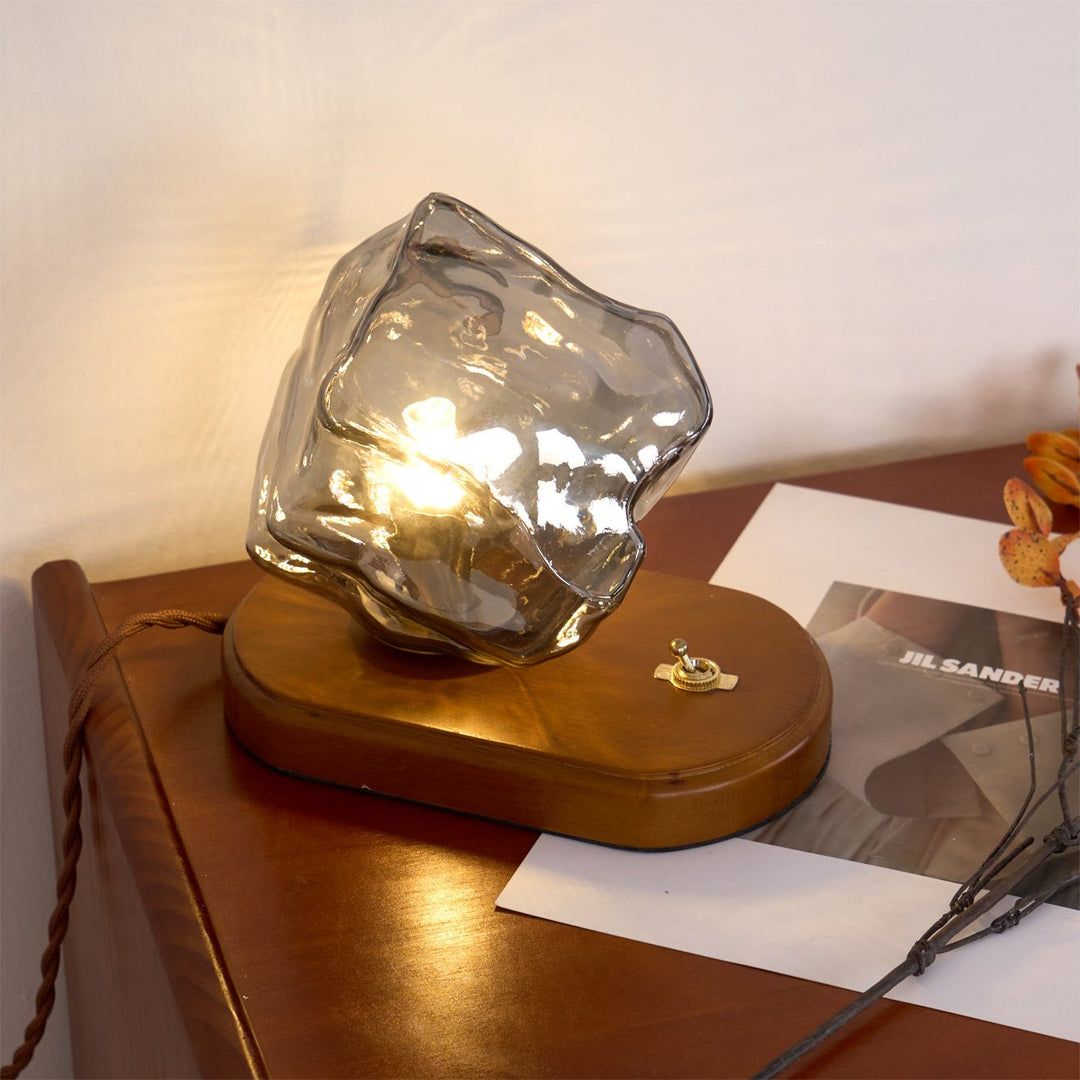 Issten Glas Bordslampa