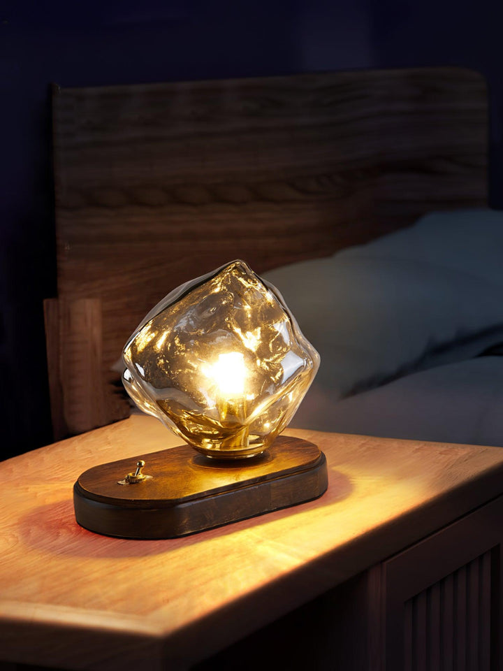 Issten Glas Bordslampa