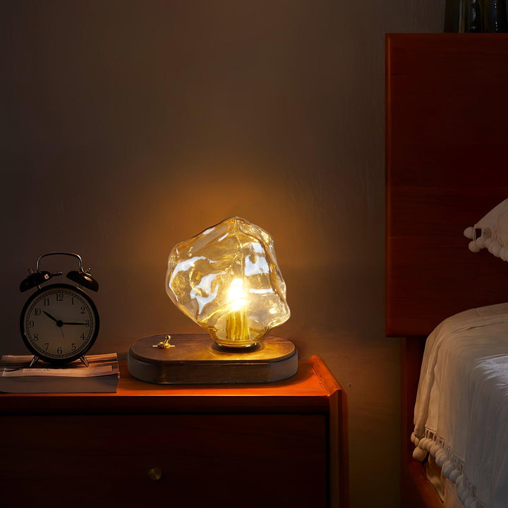Issten Glas Bordslampa