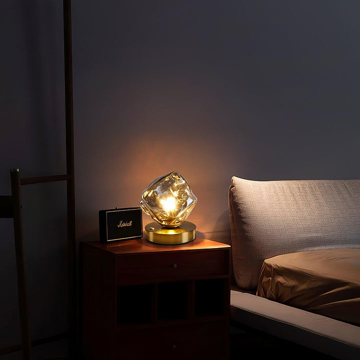 Issten Glas Bordslampa
