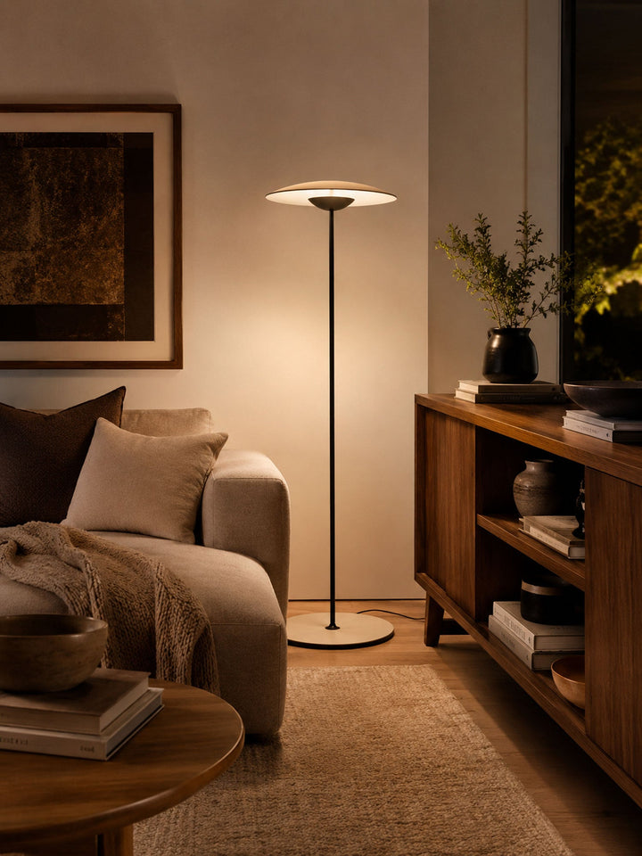 Innovativ riktad golvlampa