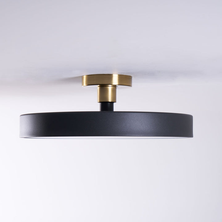 Isla Flush Mount Taklampa