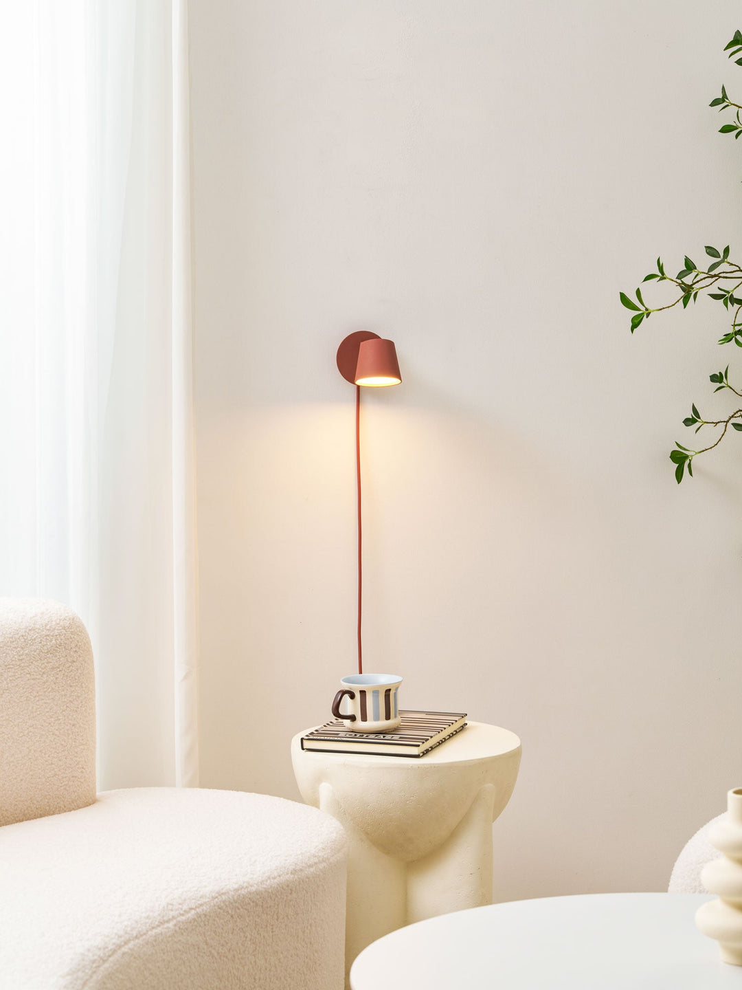 Tip Plug-In Vägglampa