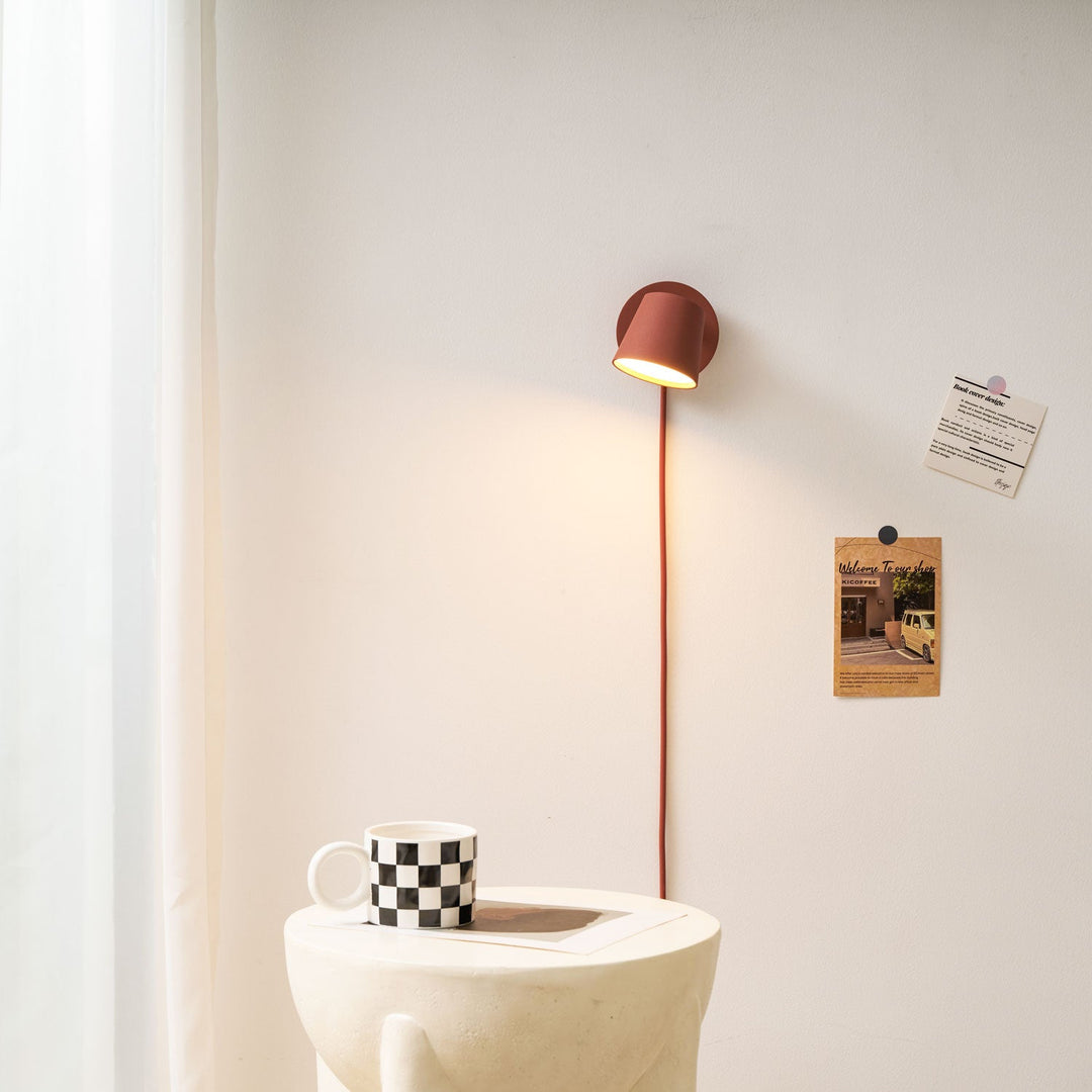 Tip Plug-In Vägglampa