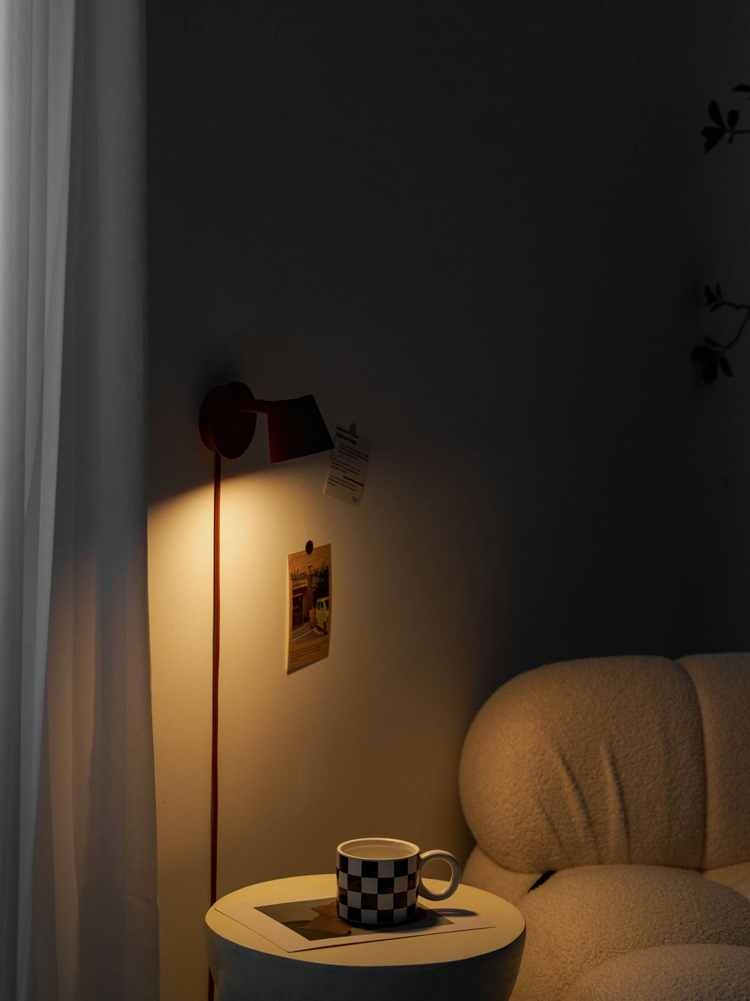 Tip Plug-In Vägglampa