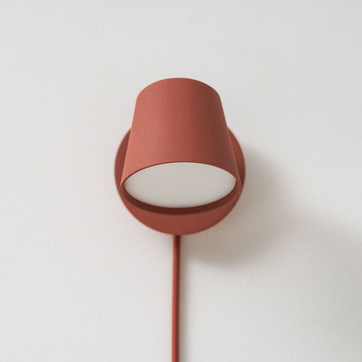 Tip Plug-In Vägglampa