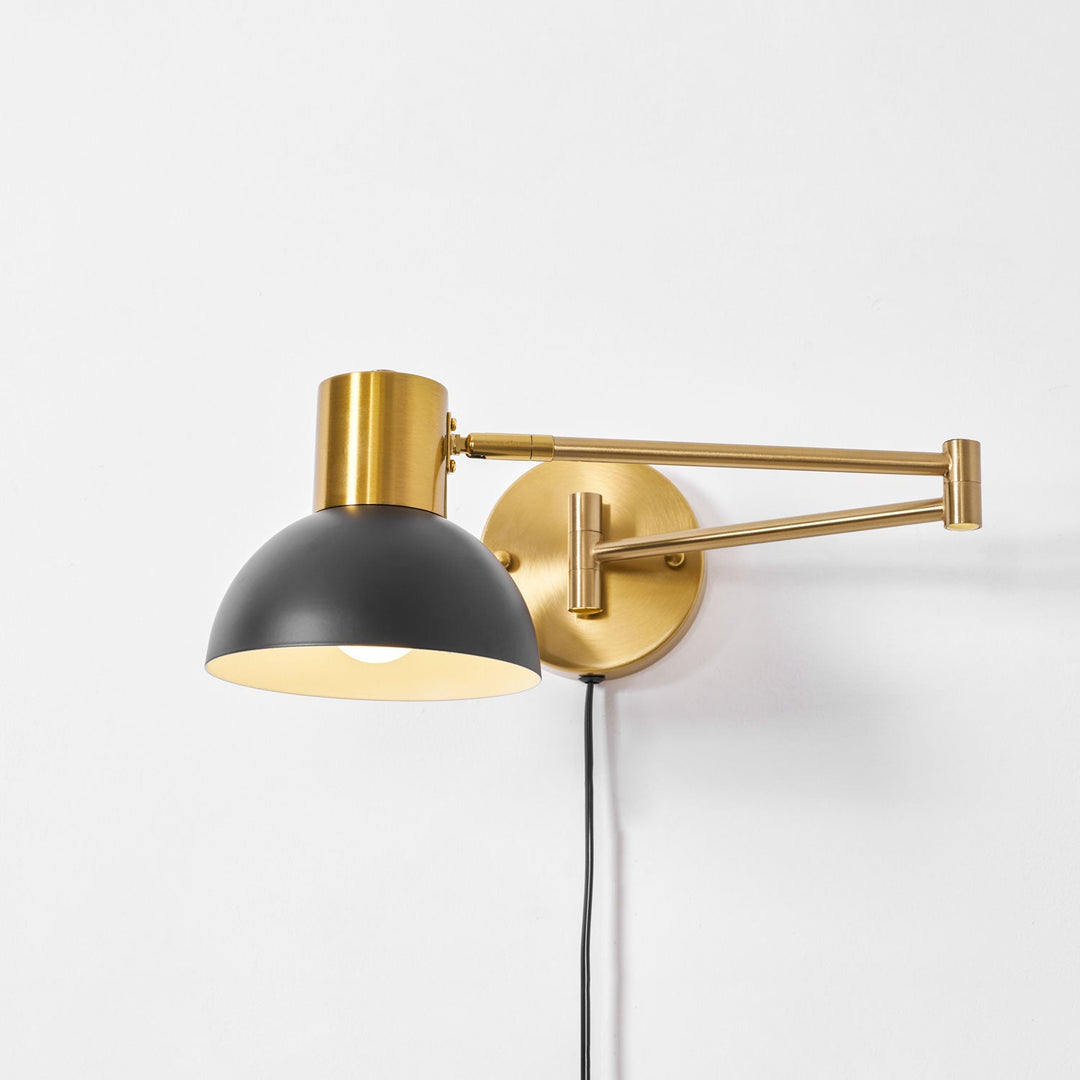 Justerbar Arm Plug In Vägglampa