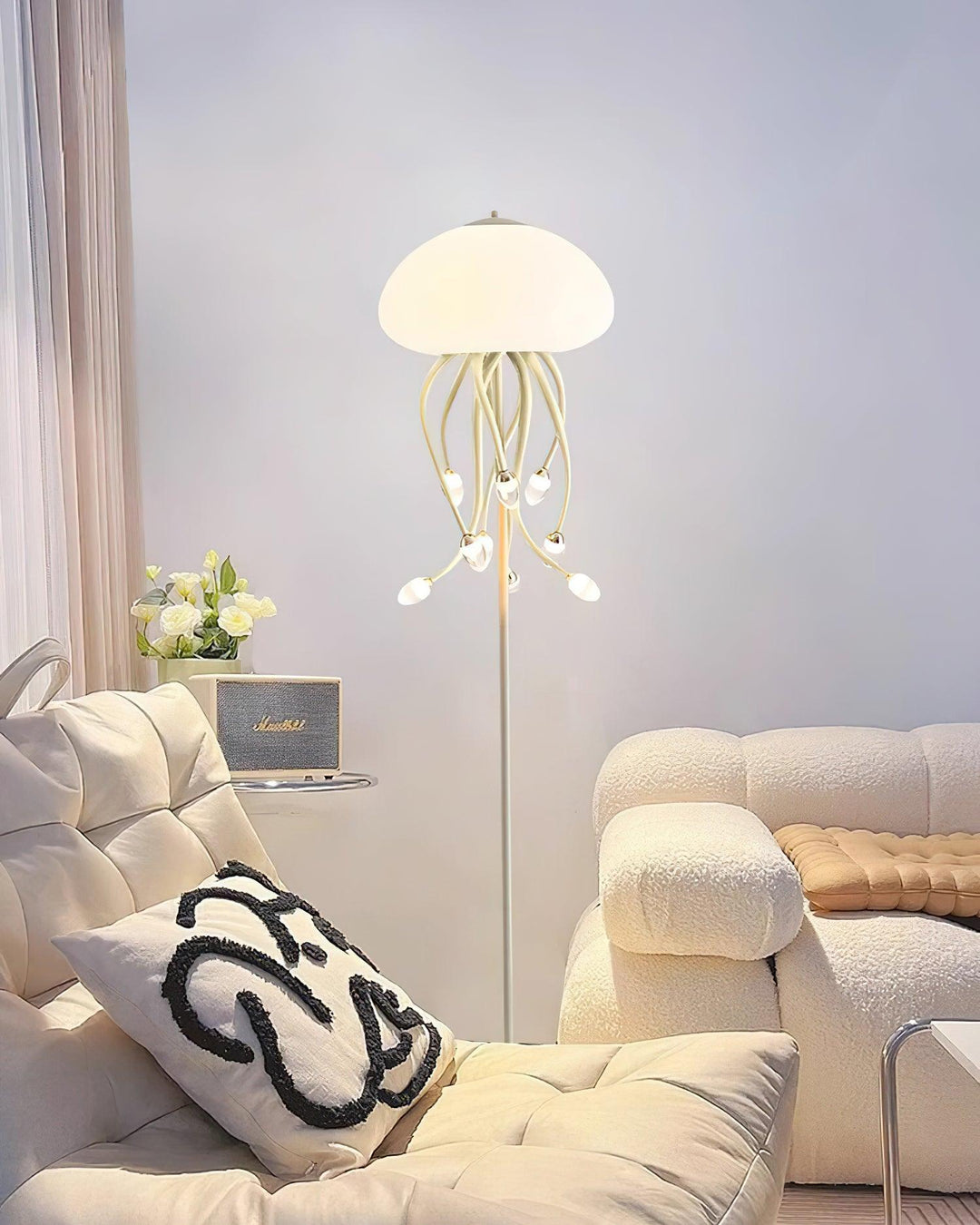 Manet Golvlampa