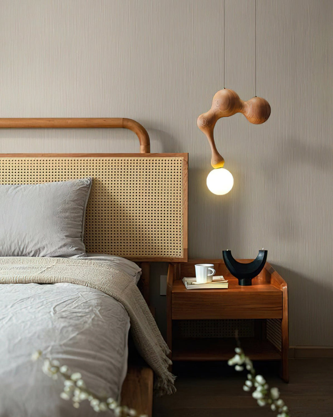 Jenna Trä Pendant Lamp
