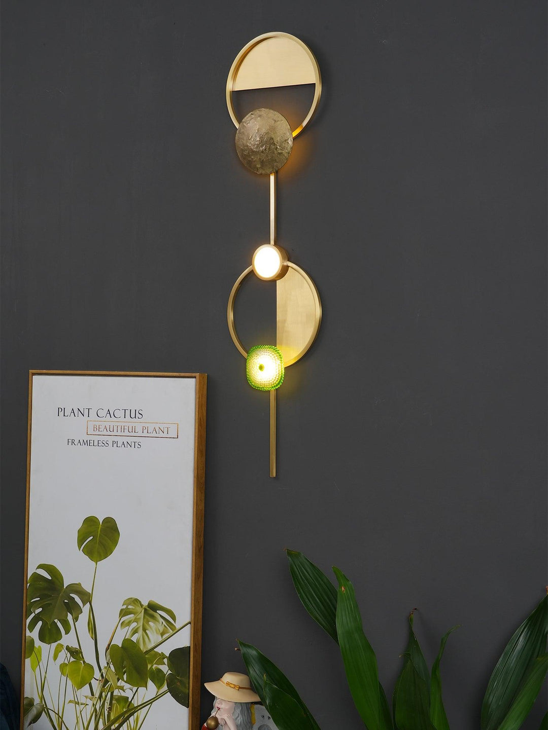 Ädelsten Vägglampa