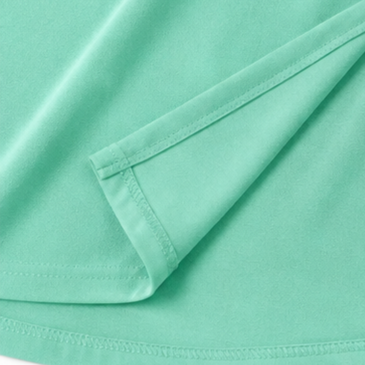 Wearbella – Klänning mini z plisowanym urringning w v-ringning i ręKaffemi nietoperzowymi