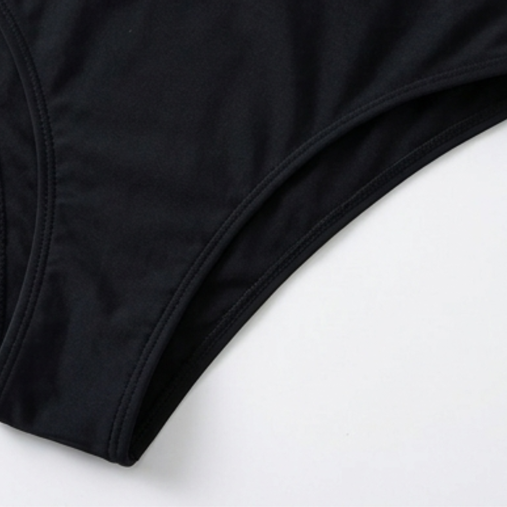 Solaia – Złocony Halter Bikini för kvinnor