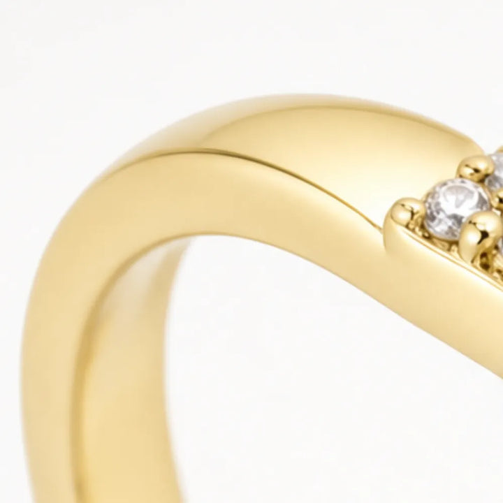 Graceloop – Ring Mobius z kamieniami Pavé, Guld eller Silver