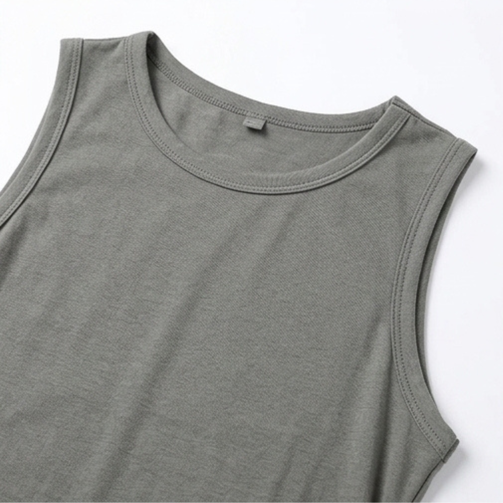 Vivara - Klänning bodycon utan ärmar z marszczeniem för kvinnor