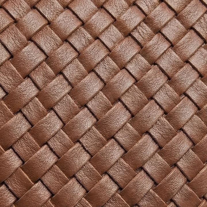 Tessara – Mjuk Woven Väska på Vad Dag