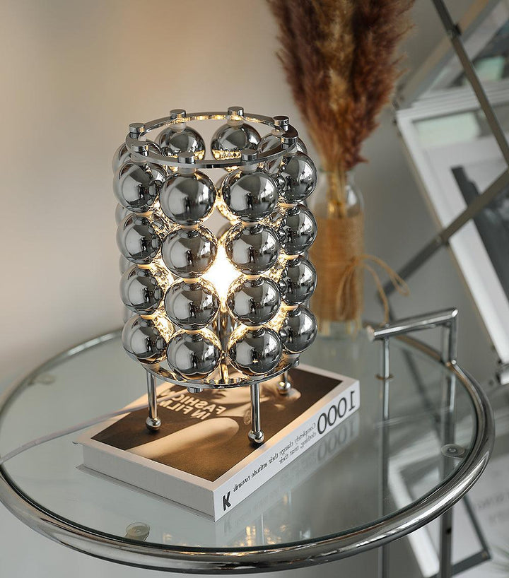 Kare Bordslampa