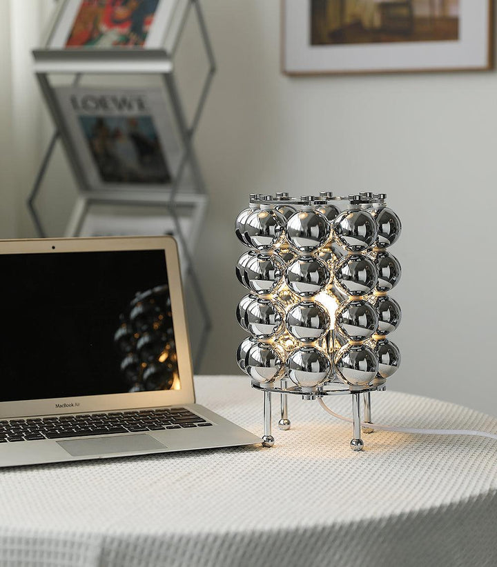 Kare Bordslampa