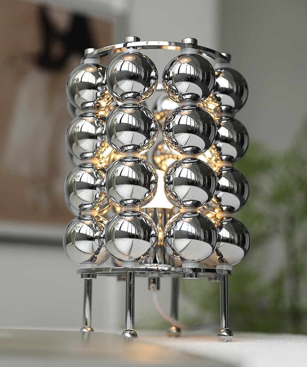 Kare Bordslampa