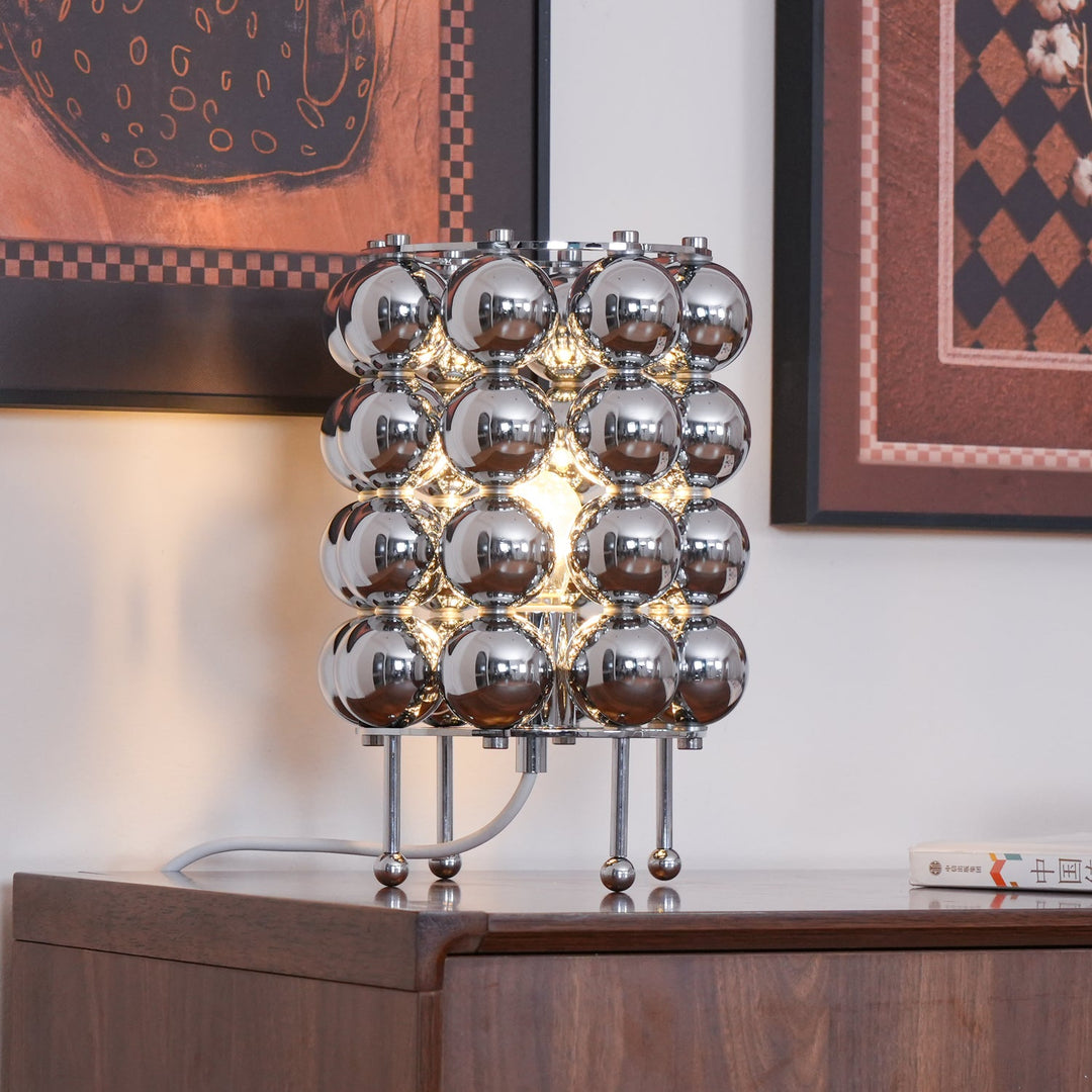 Kare Bordslampa