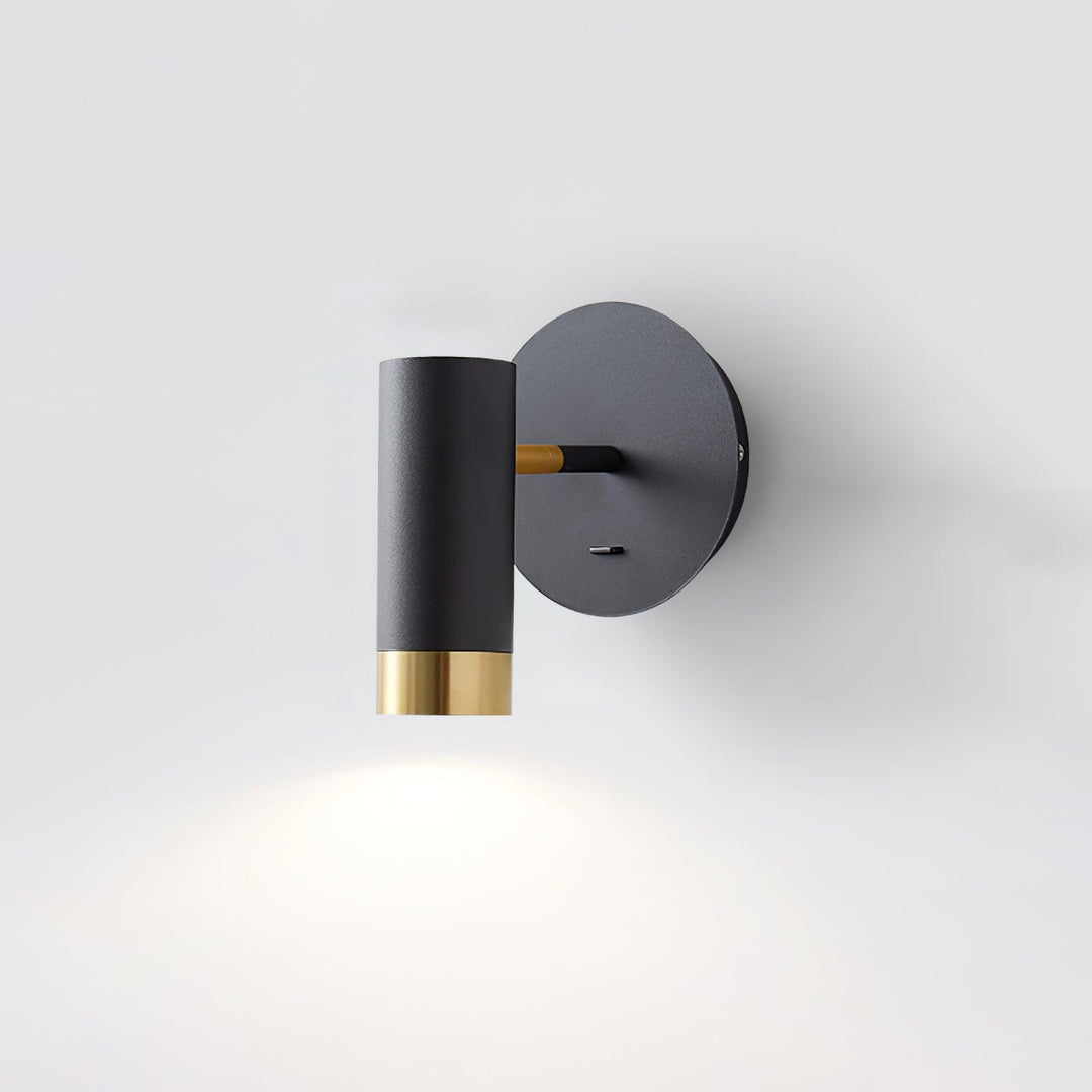 Karpo Vägglampa