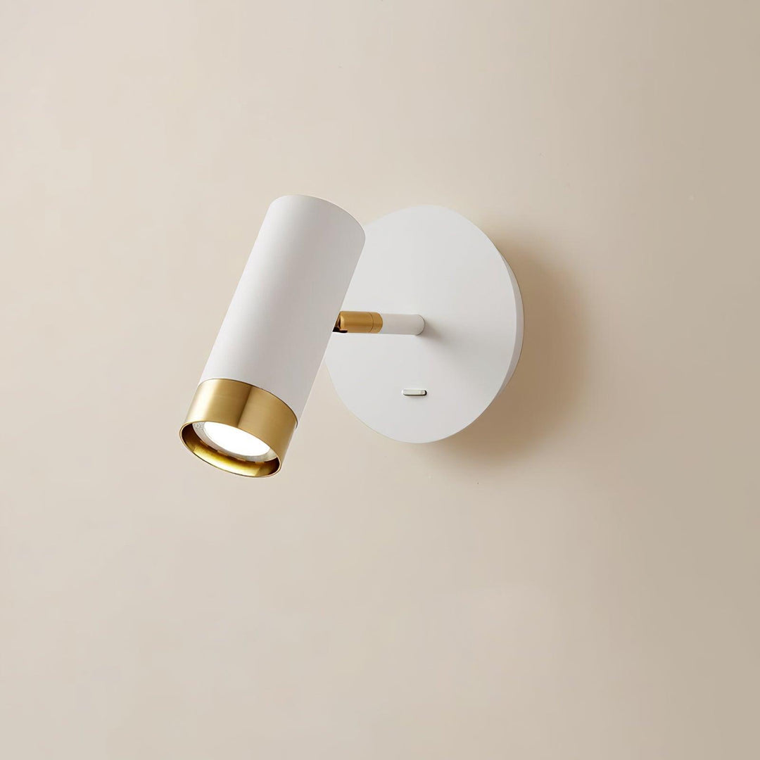 Karpo Vägglampa