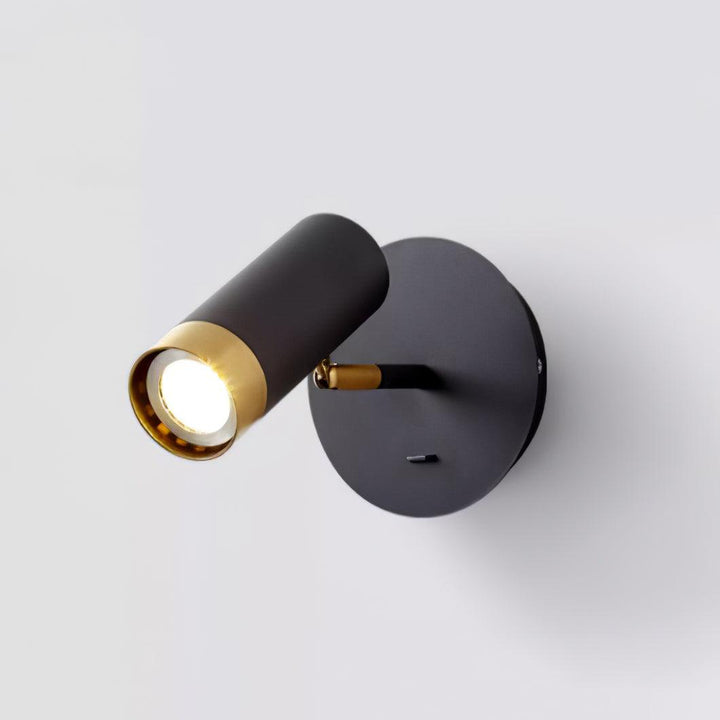 Karpo Vägglampa