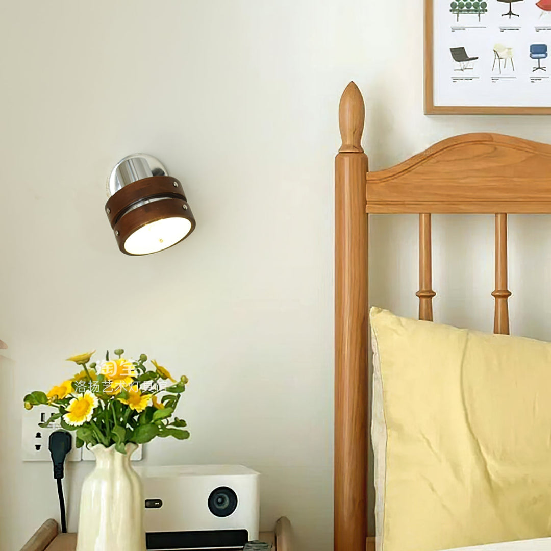 Karry Plug-in Vägglampa
