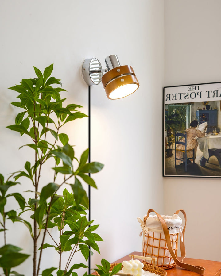Karry Plug-in Vägglampa