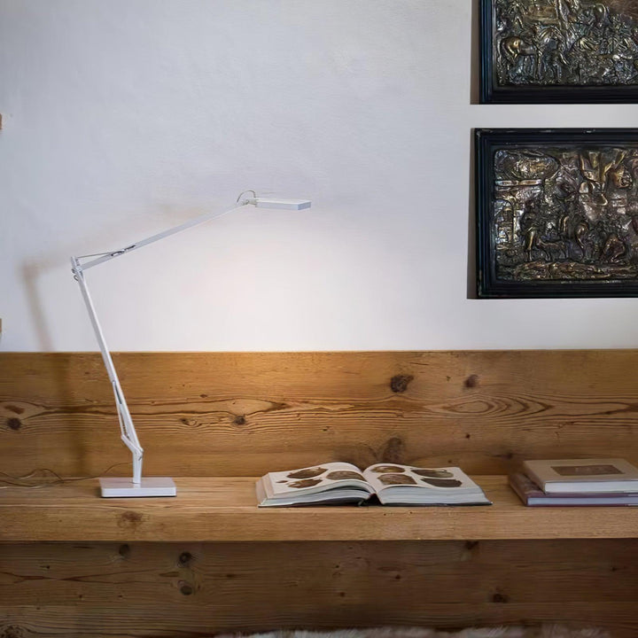 Pivot LED Skrivbordslampa
