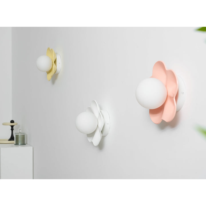 La fleur Vägglampa