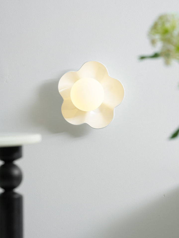 La fleur Vägglampa