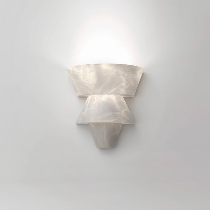 Laboratoriets Alabaster Vägglampa