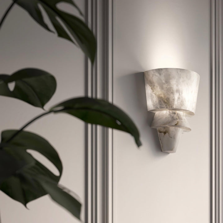 Laboratoriets Alabaster Vägglampa