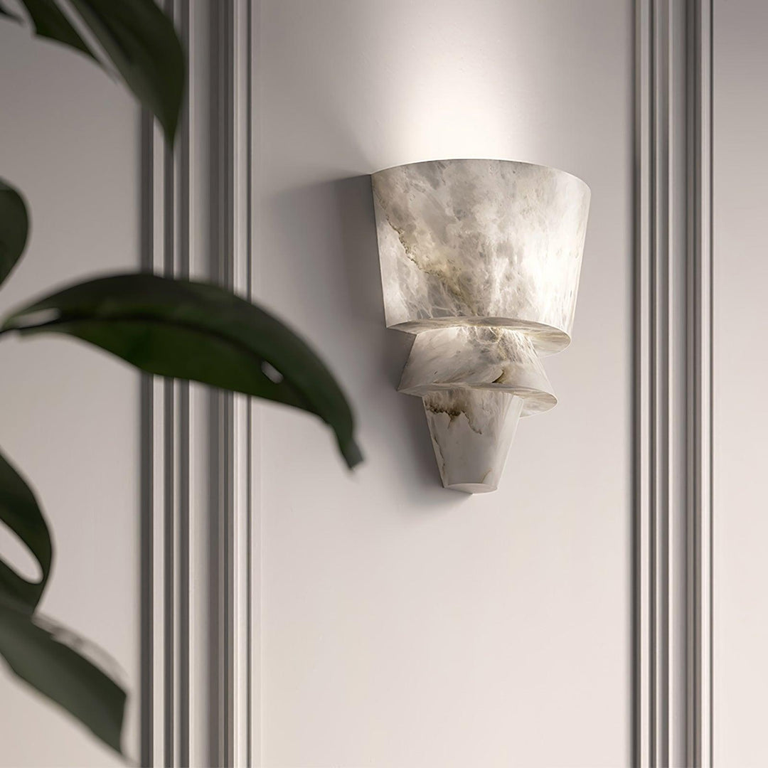 Laboratoriets Alabaster Vägglampa