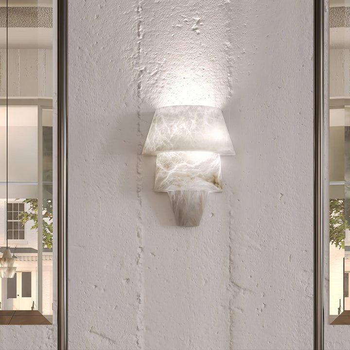 Laboratoriets Alabaster Vägglampa