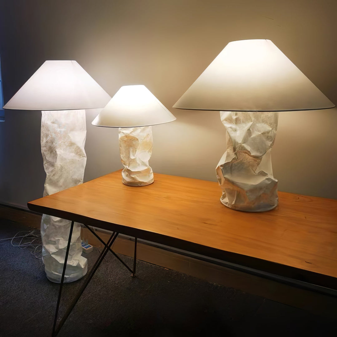 Krinklad Pappers Bordslampa