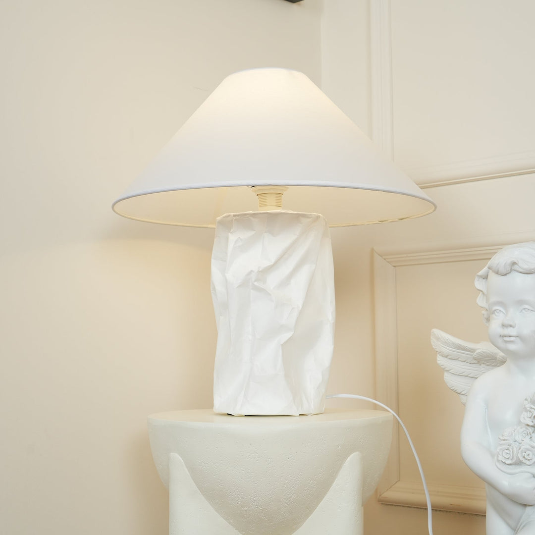Krinklad Pappers Bordslampa