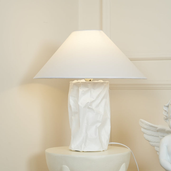 Krinklad Pappers Bordslampa