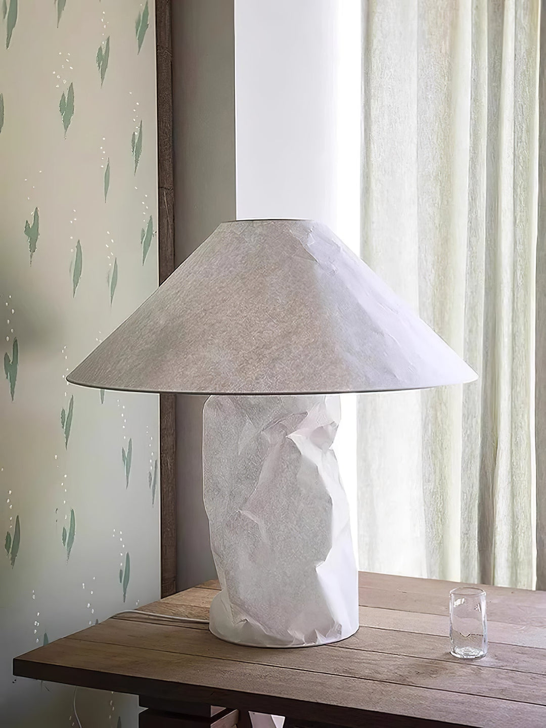 Krinklad Pappers Bordslampa