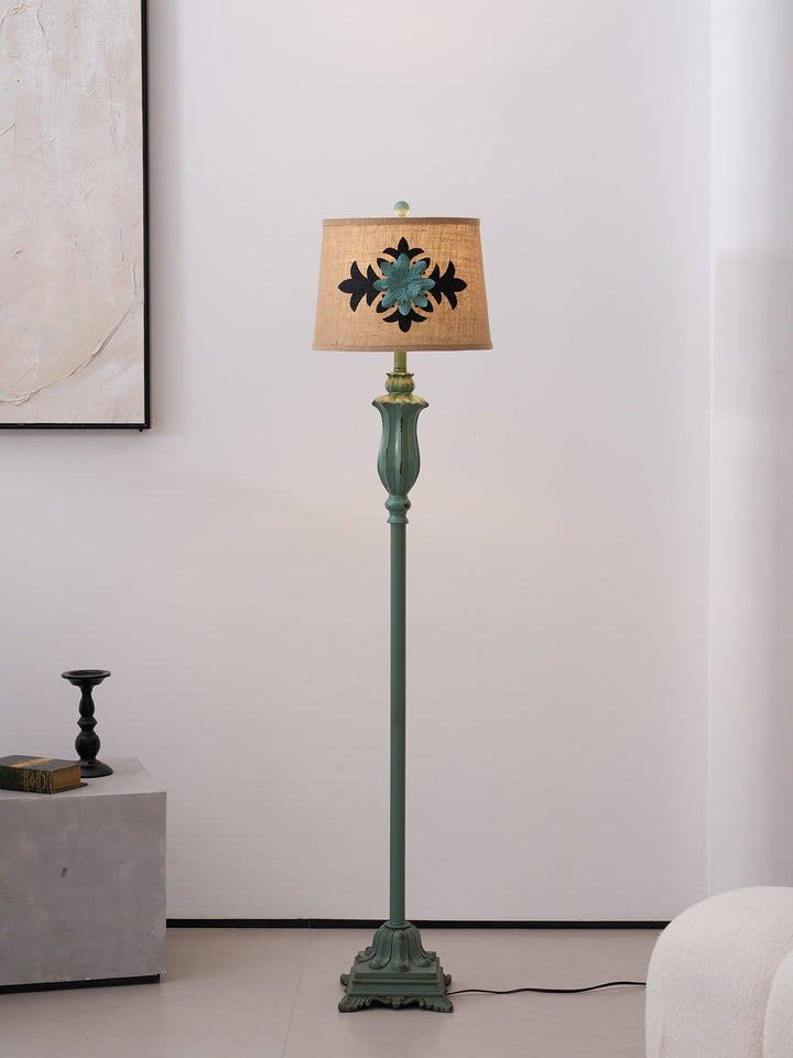 Lark Golvlampa